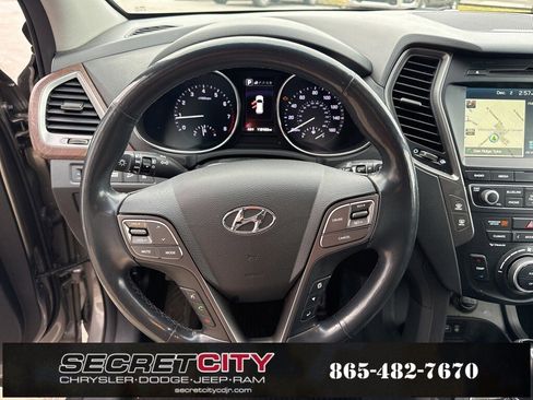 Used 2018 Hyundai Santa Fe Sport image 33