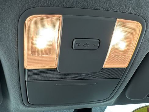 Used 2024 Kia Forte LXS w/ LXS Technology Package image 27