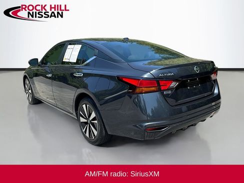 Used 2022 Nissan Altima 2.5 SV FWD image 5