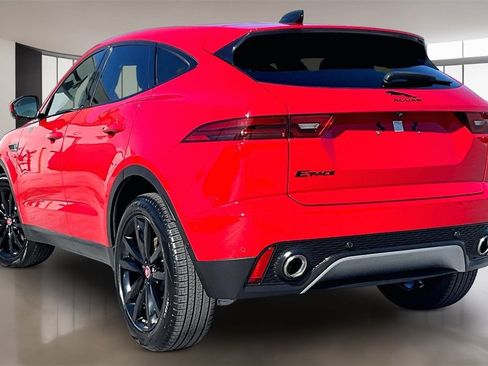 Used 2021 Jaguar E-PACE SE image 4