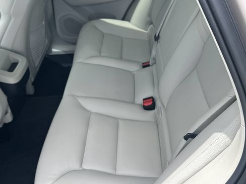 Used 2024 Volvo XC60 B5 Plus w/ Protection Package Premier AWD/4WD image 14