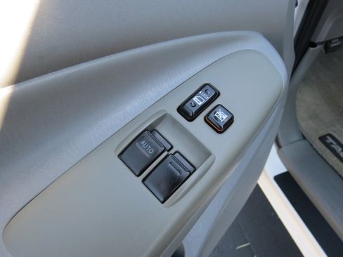 Used 2009 Toyota Tacoma 2WD Access Cab image 23