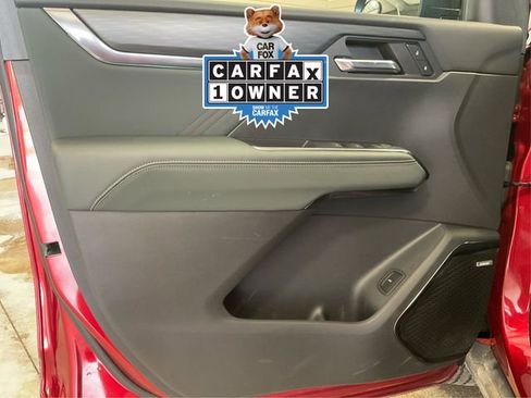 Used 2024 GMC Acadia AT4 w/ Super Cruise Package image 19