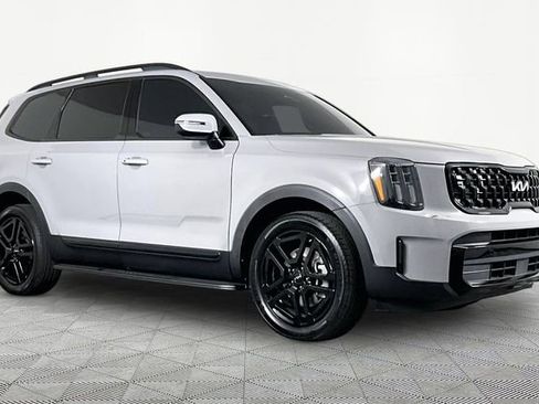 Certified 2024 Kia Telluride EX X-Line AWD/4WD image 3
