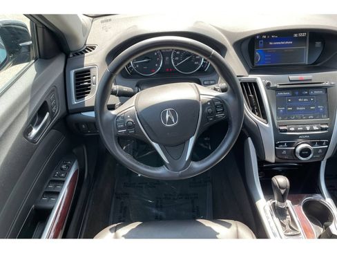 Certified 2017 Acura TLX FWD image 15