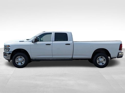 New 2026 RAM 3500 Tradesman AWD/4WD image 3