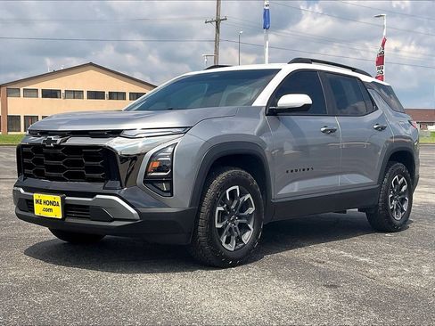 Used 2025 Chevrolet Equinox ACTIV FWD image 4