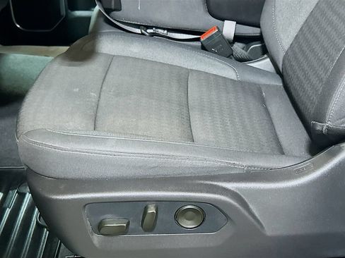 Used 2026 GMC Sierra 1500 SLE RWD image 17