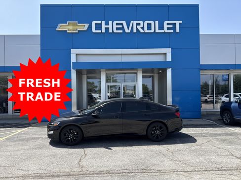 Used 2024 Chevrolet Malibu RS FWD image 2