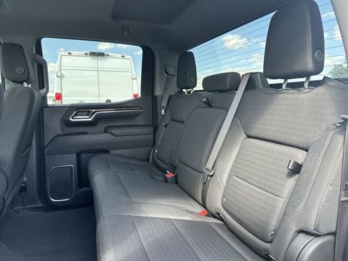 Used 2023 GMC Sierra 1500 Elevation image 27