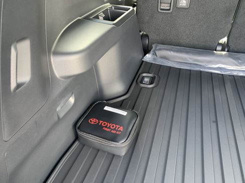 New 2024 Toyota Land Cruiser image 44