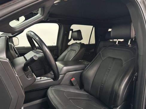 Used 2020 Ford Expedition Limited w/ Special Edition Package image 28