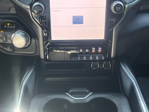 Used 2023 RAM 1500 Laramie AWD/4WD image 30
