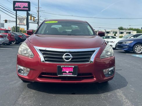 Used 2013 Nissan Altima 3.5 SV image 9