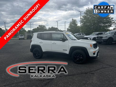 Used 2022 Jeep Renegade Altitude w/ Sun/Sound Group AWD/4WD image 1