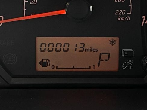 New 2024 Mitsubishi Mirage G4 ES image 2