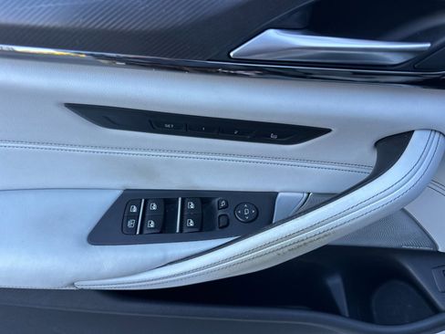 Used 2018 BMW M5 w/ Executive Package image 12