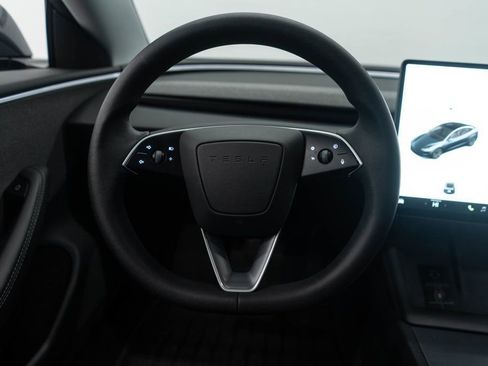 Used 2024 Tesla Model 3 image 16