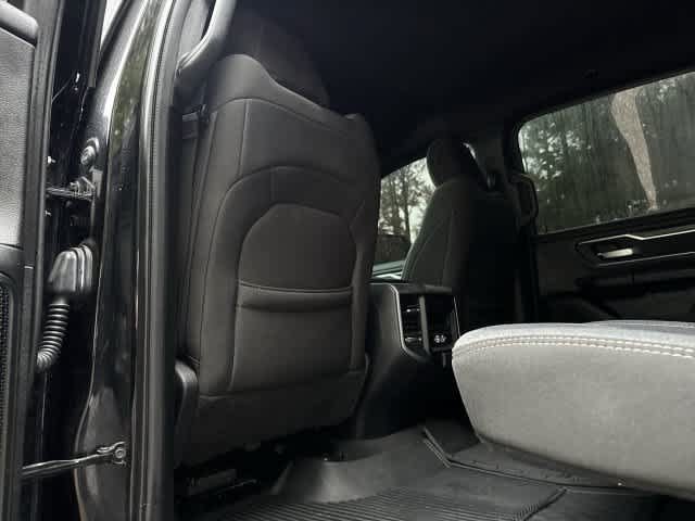 Used 2019 RAM 1500 Big Horn AWD/4WD image 17