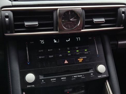 Used 2017 Lexus IS 350 image 21