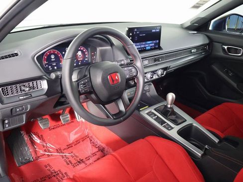 Used 2025 Honda Civic Type R image 7