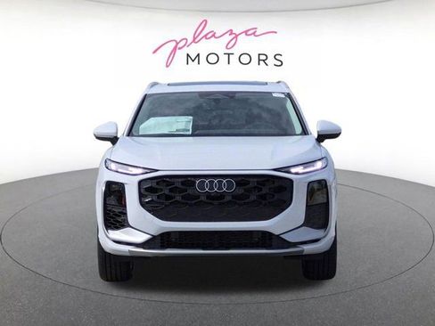 New 2026 Audi Q3 quattro 2.0T AWD/4WD image 2