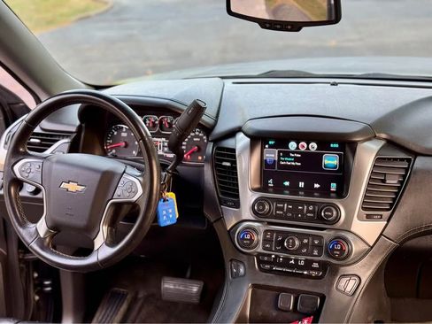 Used 2015 Chevrolet Tahoe LT AWD/4WD image 9