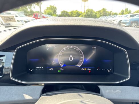 New 2025 Volkswagen Jetta SE image 17