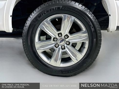 Used 2018 Ford F150 Platinum w/ Equipment Group 701A Luxury AWD/4WD image 33