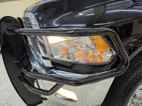 Used 2012 RAM 2500 Laramie w/ Protection Group AWD/4WD image 10
