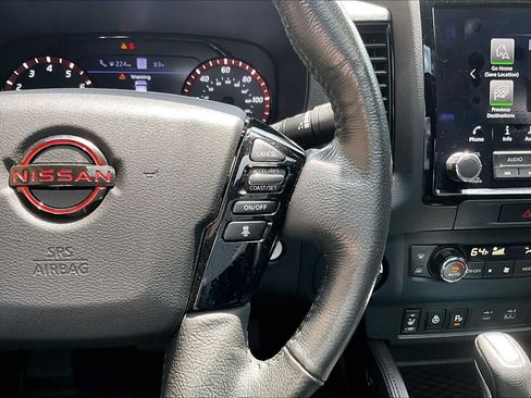 Used 2022 Nissan Frontier PRO-4X w/ Pro-4X Premium Package AWD/4WD image 25