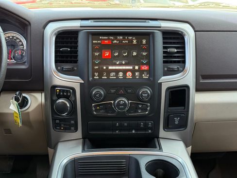 Used 2017 RAM 1500 Big Horn AWD/4WD image 18