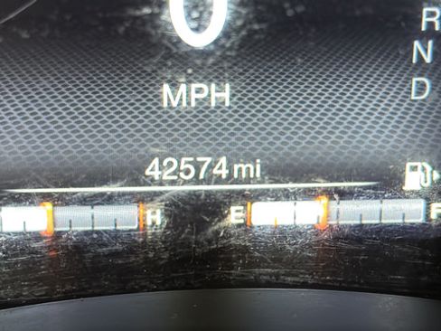 Used 2022 Jeep Renegade Latitude AWD/4WD image 10