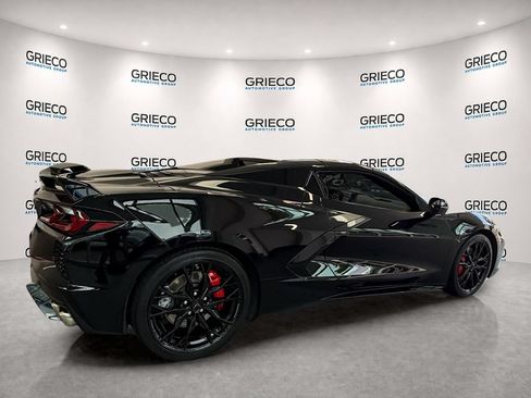 Used 2023 Chevrolet Corvette Stingray Preferred Conv w/ Z51 Performance Package RWD image 7