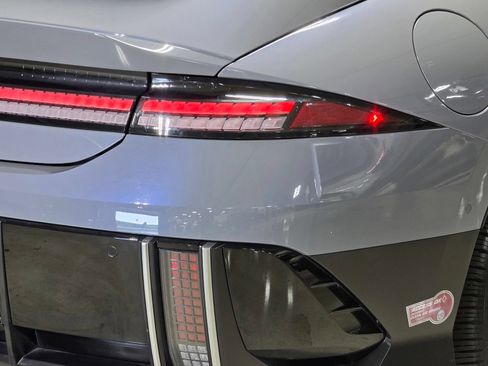 Used 2024 Hyundai Ioniq 6 Limited RWD image 12