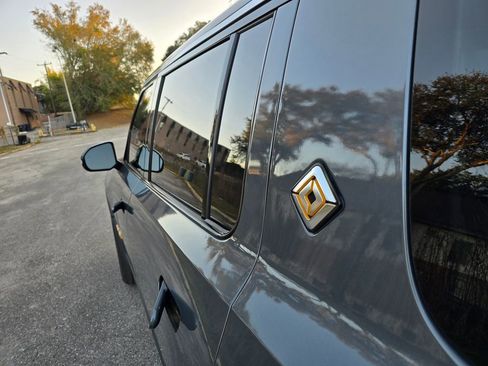 Used 2023 Rivian R1S Adventure image 16