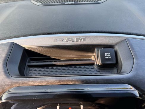 Used 2023 RAM 1500 Big Horn AWD/4WD image 16