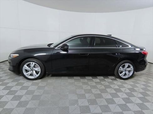 Used 2025 Audi A5 2.0T Premium w/ Convenience Package AWD/4WD image 9