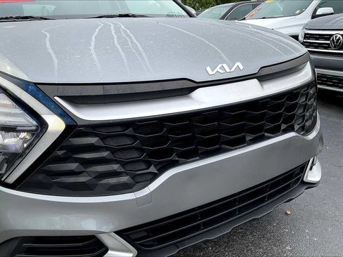 Used 2023 Kia Sportage LX image 29