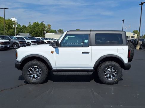 New 2025 Ford Bronco Badlands image 26