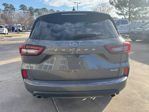 Used 2023 Ford Escape ST-Line Elite image 5