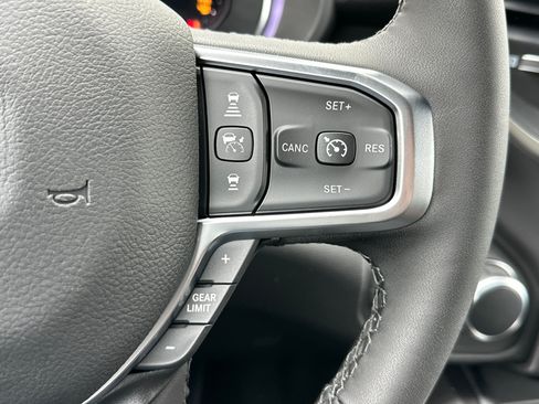 New 2026 RAM 1500 Big Horn AWD/4WD image 9