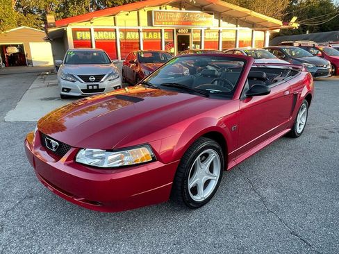 Used 2000 Ford Mustang GT RWD image 2