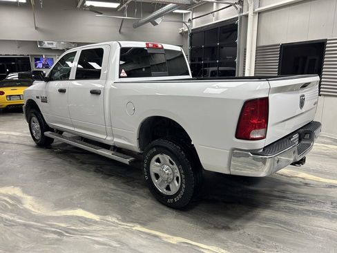 Used 2018 RAM 2500 Tradesman w/ Chrome Appearance Group image 29