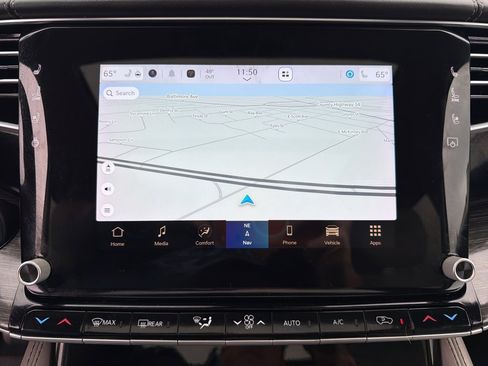 Used 2022 Jeep Wagoneer Series III w/ Premium Group I image 44