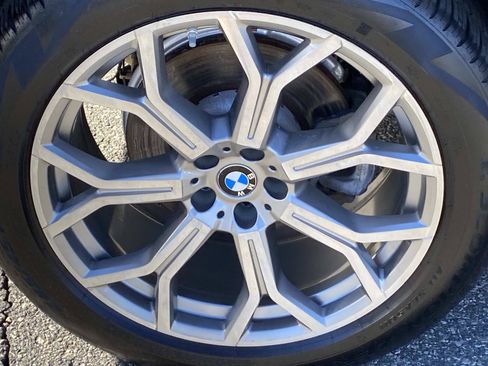 Used 2020 BMW X7 xDrive40i w/ Cold Weather Package AWD/4WD image 24