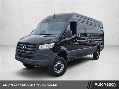 New 2025 Mercedes-Benz Sprinter 2500 image 1