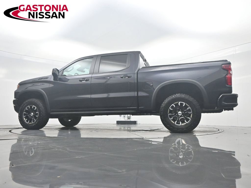 Used 2024 Chevrolet Silverado 1500 ZR2 w/ Technology Package AWD/4WD image 41
