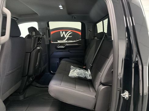 New 2026 GMC Sierra 1500 SLE w/ Preferred Package RWD image 14