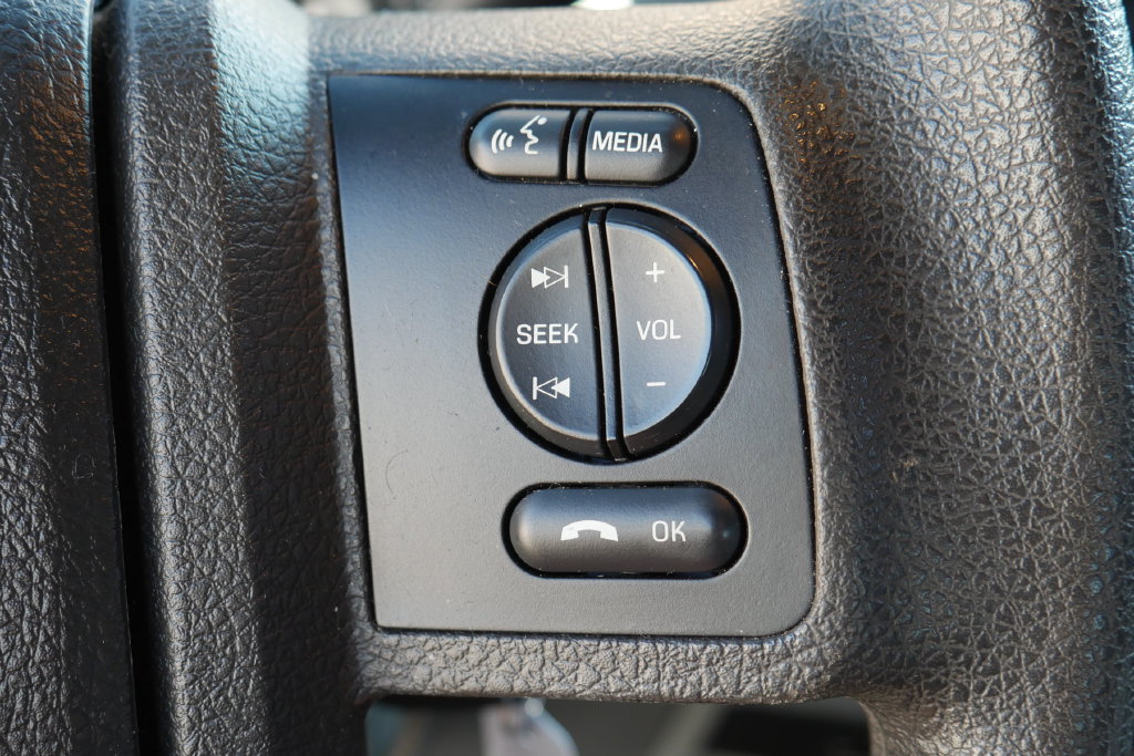 Used 2016 Ford F250 XL w/ XL Appearance Package AWD/4WD image 21